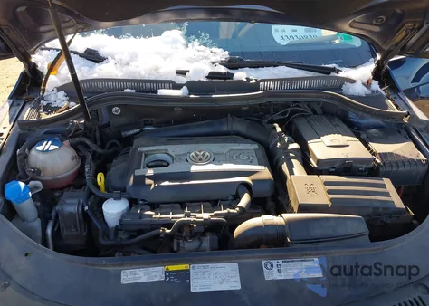 2016 Volkswagen Cc 2.0T Sport z USA, uszkodzony, nr VIN WVWBN7AN4GE519918